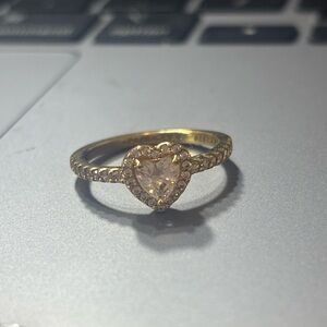Pandora Elevated Heart Ring - 14k Gold Plating